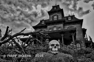Haunted Mansion - Phantom Manor