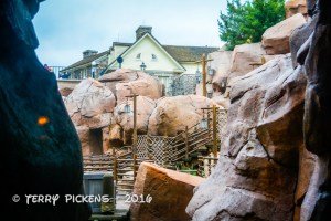 Looking from the Circle-Vision show back to the Canada Pavilion